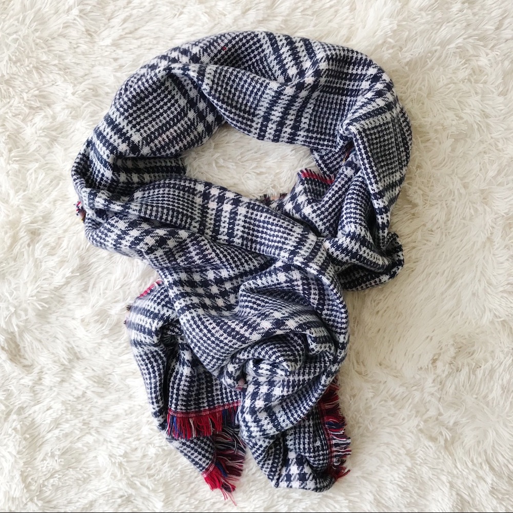 Red plaid blanket scarf reversible navy plaid fringe blanket scarf oversized - Picture 2 of 8